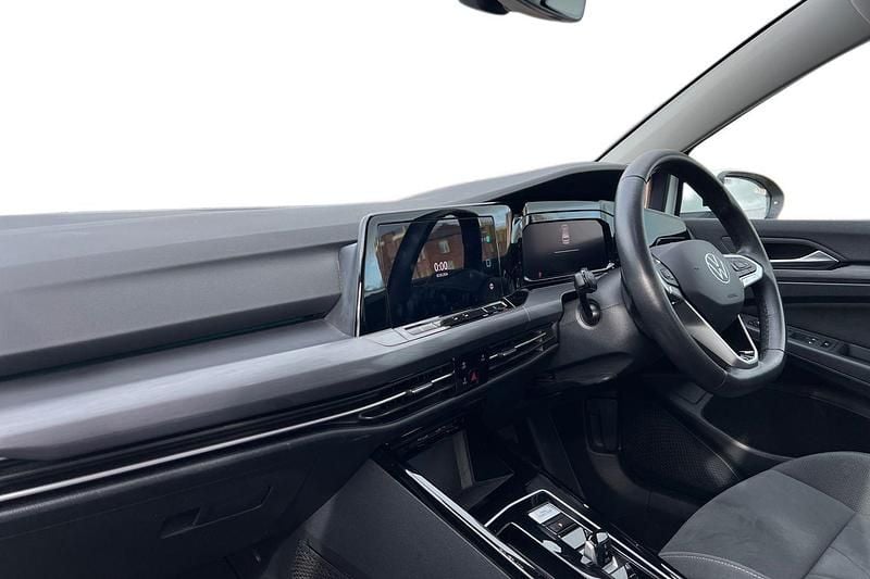 Used VW Golf VIII Style 150 HP (110 kW) 2024 White Hatchback