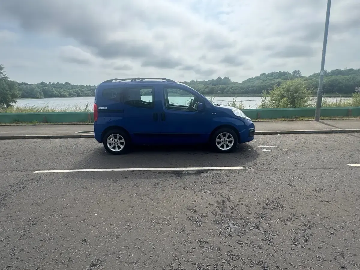 Used Fiat Qubo Pop 2016 Blue MPV