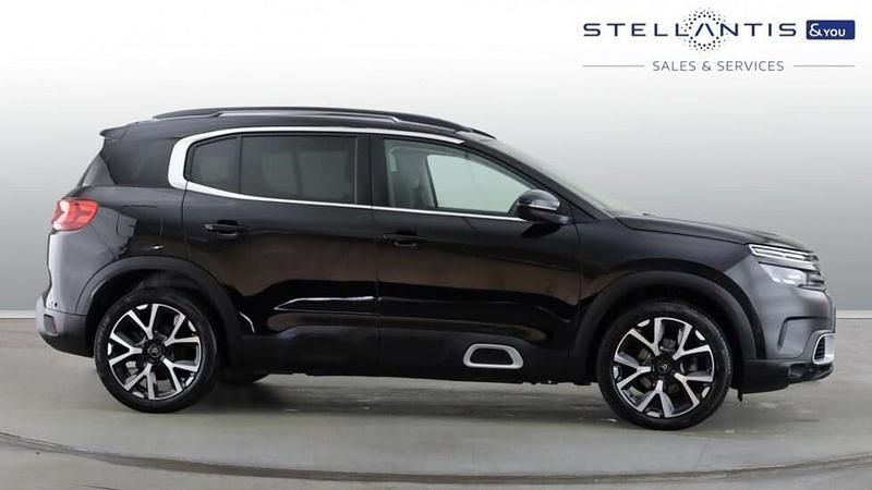 Used Citroën C5 Aircross PureTech 128 HP (94 kW) 2022 Red SUV