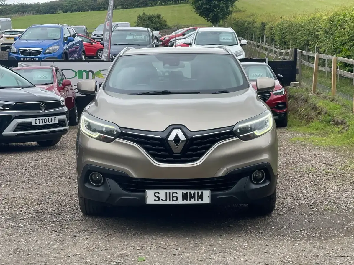 Used Renault Kadjar Dynamique 110 HP (80 kW) 2016 Beige SUV