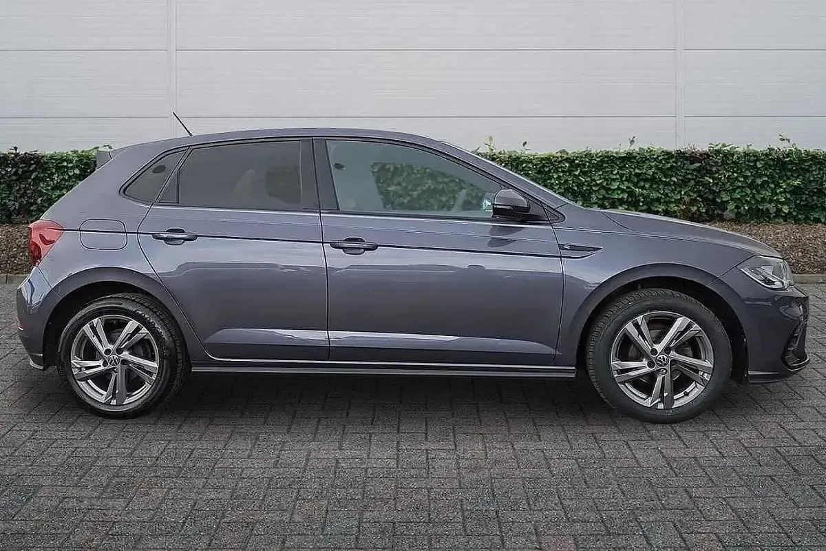 Used VW Polo R-line 95 HP (69 kW) 2023 Grey Hatchback