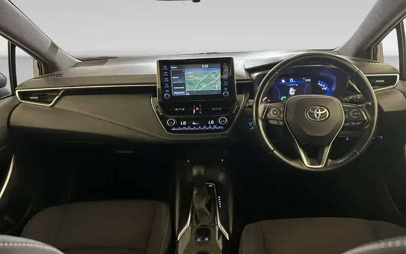 Used Toyota Corolla 122 HP (89 kW) 2021 Black Estate