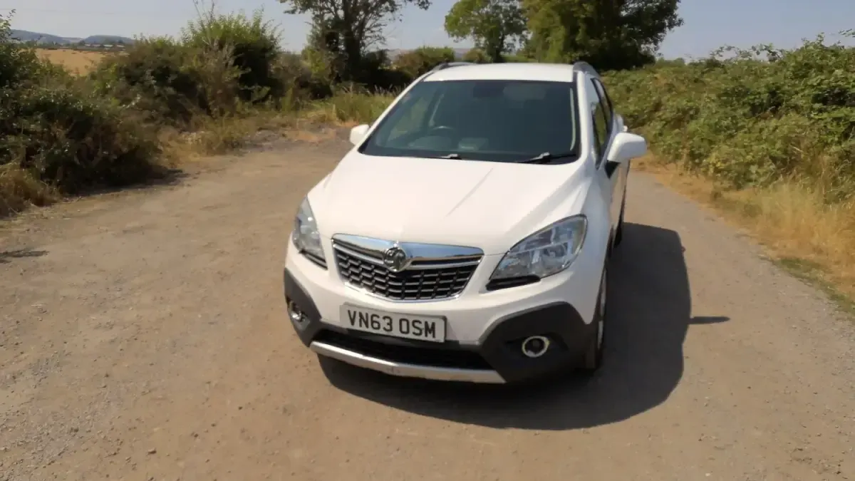 Used Vauxhall Mokka 140 HP (102 kW) 2014 White SUV