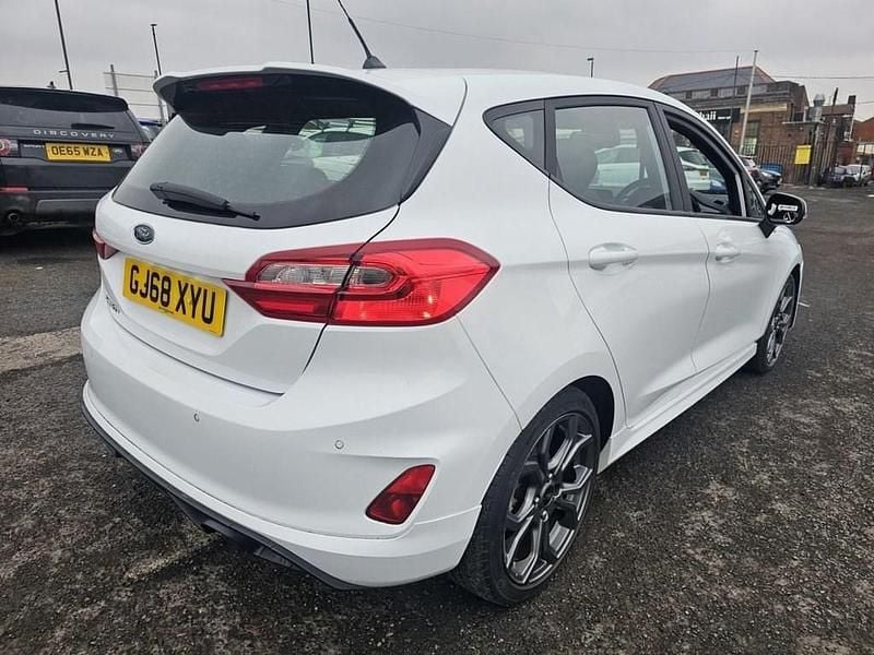 Used Ford Fiesta ST-Line 140 HP (102 kW) 2018 White Hatchback