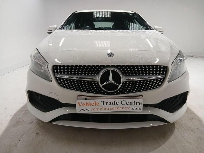Used Mercedes A160 AMG line 102 HP (75 kW) 2018 White Hatchback