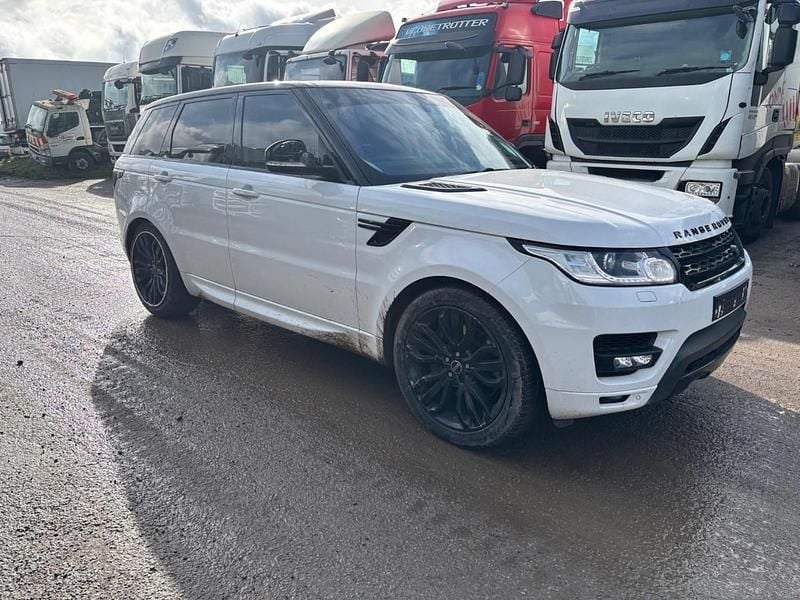 White Used 2016 Land Rover Range Rover Sport HSE Dynamic SUV | £9,995 - Image 1/2
