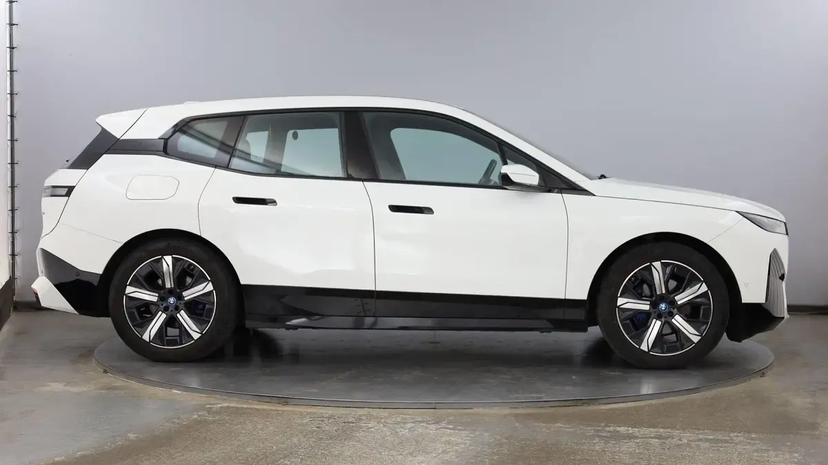 Used BMW iX M Sport 484 kW (659 HP) 2023 White SUV