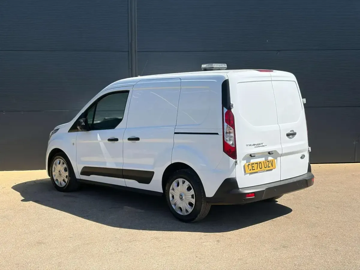Usado Ford Transit Connect Trend 75 CV (55 kW) 2020 Blanco Monovolumen