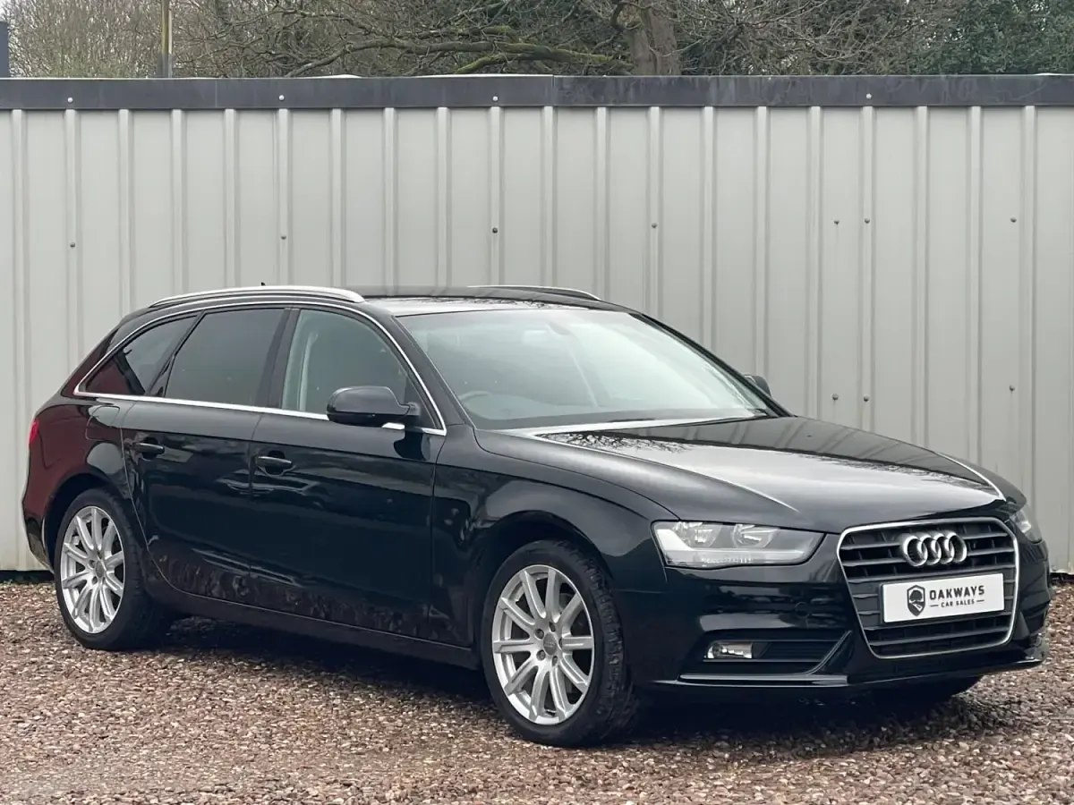 Begagnad Audi A4 150 HK (110 kW) 2014 Svart Kombi
