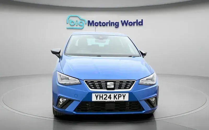 Begagnad Seat Ibiza XCELLENCE 110 HK (80 kW) 2023 Blå Halvkombi