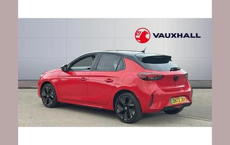Used Vauxhall Corsa-e Edition 100 kW (136 HP) 2022 Red Hatchback
