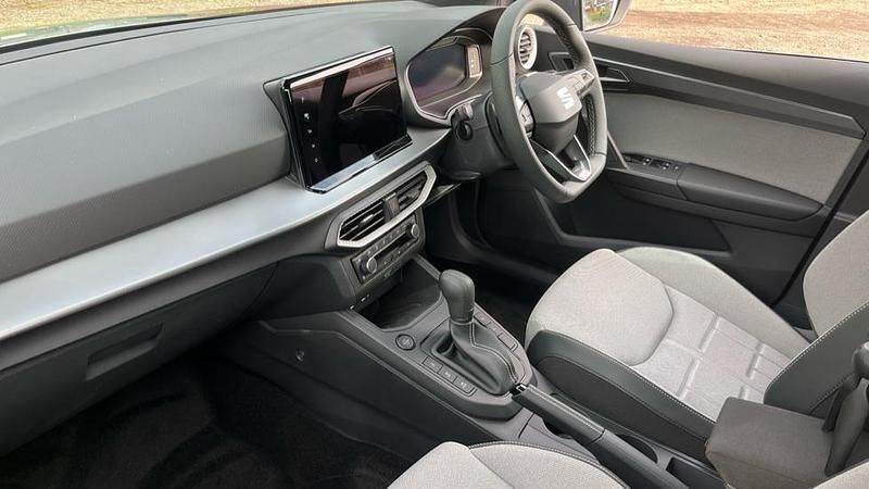 Used Seat Arona FR Sport 150 HP (110 kW) 2026 Graphene grey SUV