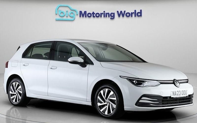 Used VW Golf VIII Style 204 HP (150 kW) 2023 White Hatchback