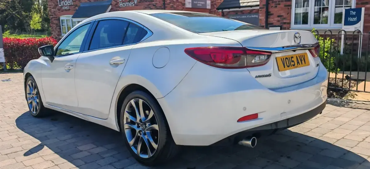Second-hand Mazda 6 Inclusive 175 CP (128 kW) 2015 Alb Berlinǎ