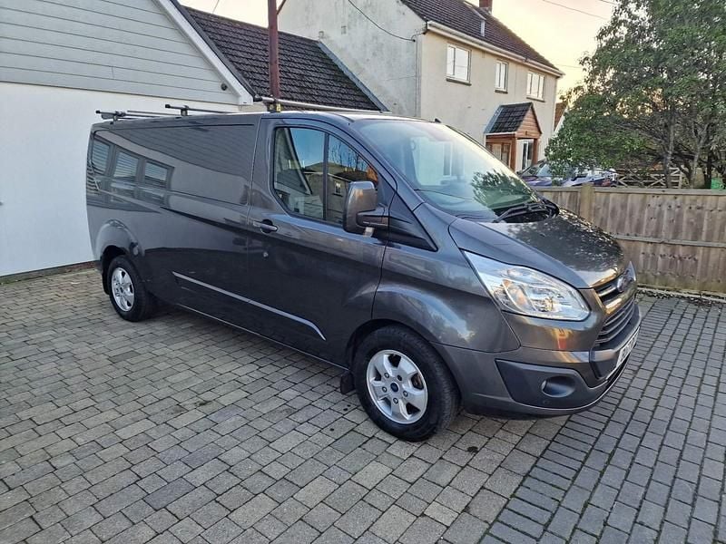 Grey Used 2017 Ford Transit Custom Limited Van | £9,200 (Good price) - Image 1/4