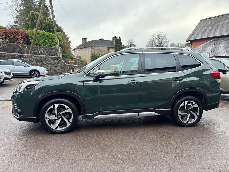 Used Subaru Forester Premium 2024 Green SUV