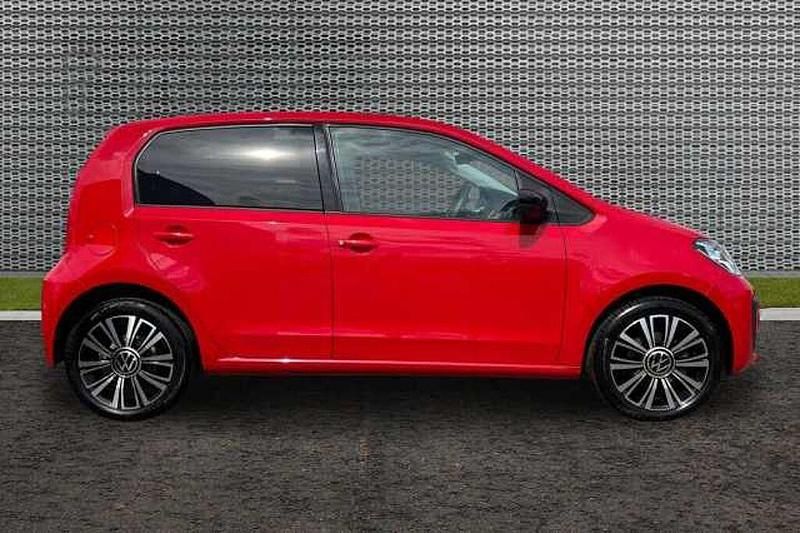 Used VW up! 65 HP (47 kW) 2022 Hatchback
