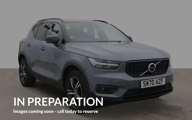 Used Volvo XC40 R-Design 163 HP (119 kW) 2021 SUV