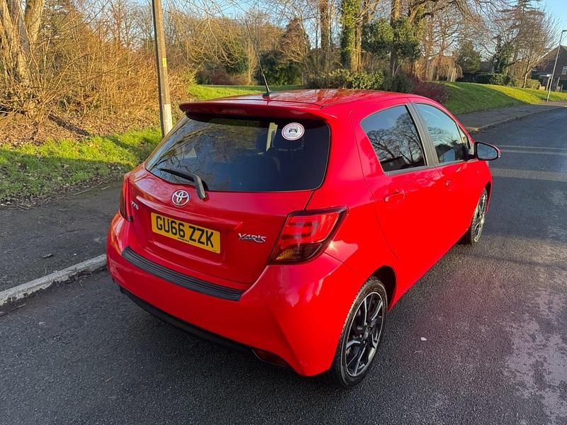 Used Toyota Yaris Design 2016 Red Hatchback