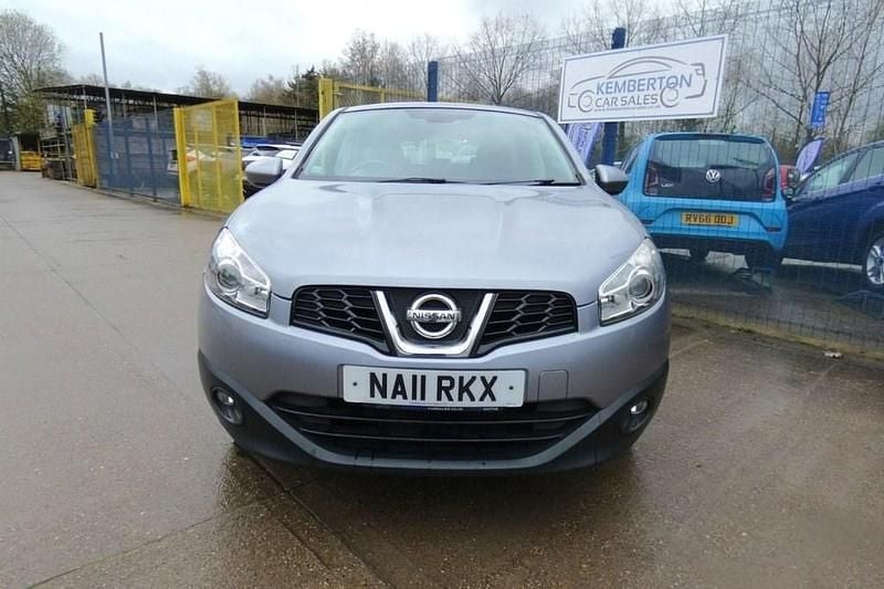Used Nissan Qashqai Acenta 117 HP (86 kW) 2011 Grey SUV