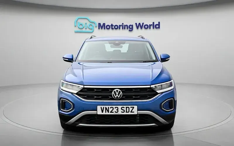 Used VW T-Roc S 110 HP (80 kW) 2023 Blue SUV