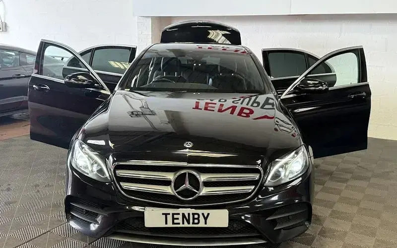 Used Mercedes E220 AMG line 194 HP (142 kW) 2017 Black Sedan