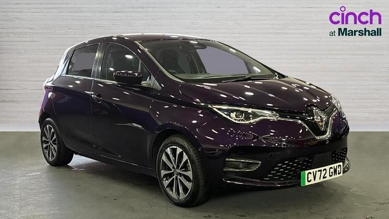 Plum/purple Used 2022 Renault Zoe GT-Line Hatchback | £11,650 (Fair price) - Image 1/4
