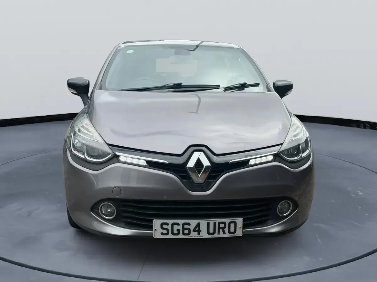 Used Renault Clio Dynamique 75 HP (55 kW) 2014 Grey Hatchback