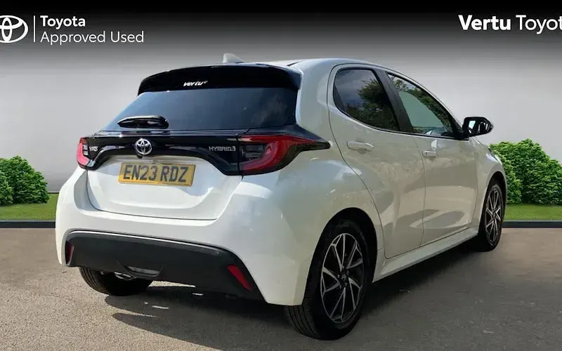 Used Toyota Yaris Design 116 HP (85 kW) 2026 Hatchback