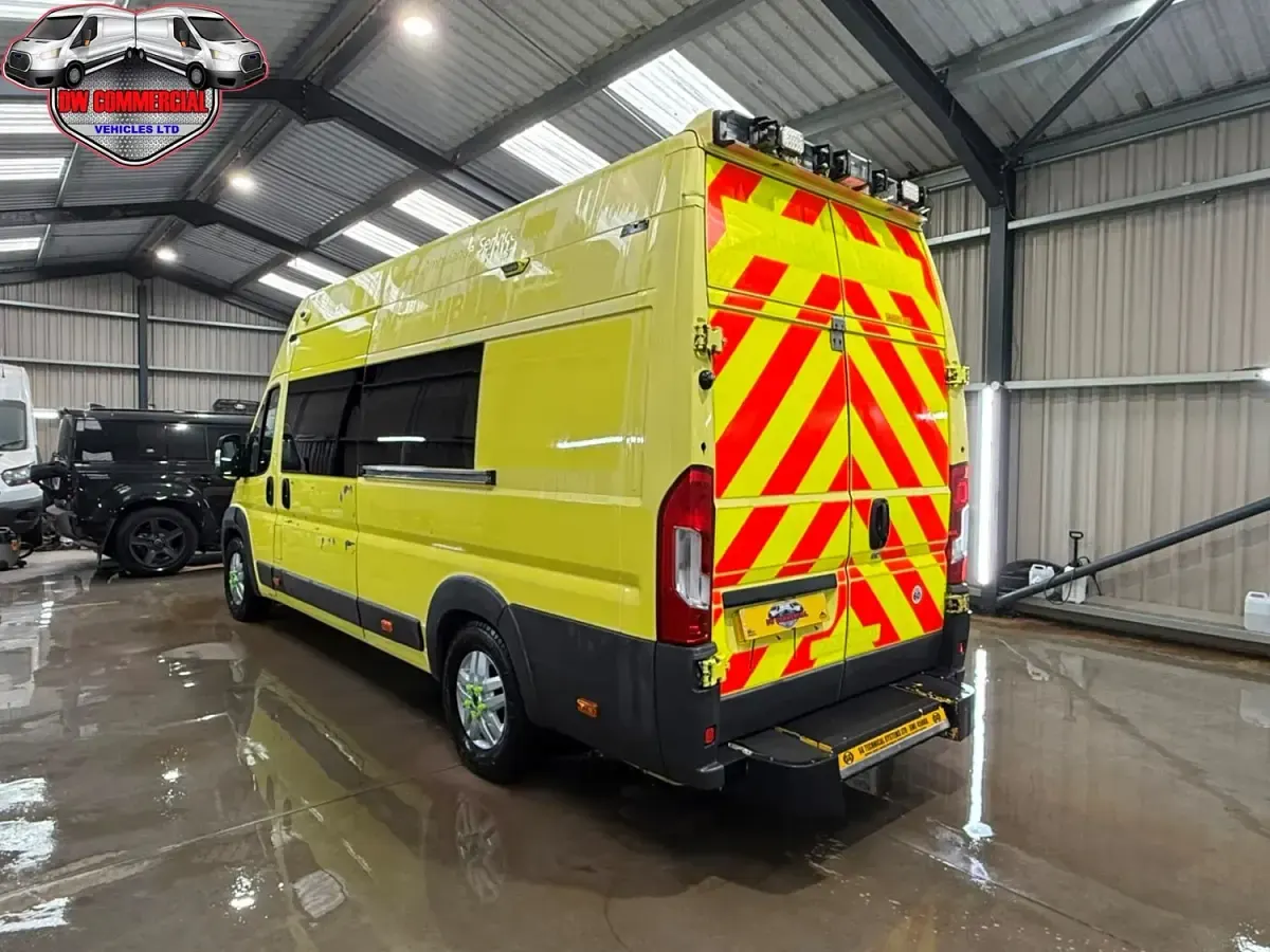 Used Fiat Ducato 180 HP (132 kW) 2017 Yellow Van