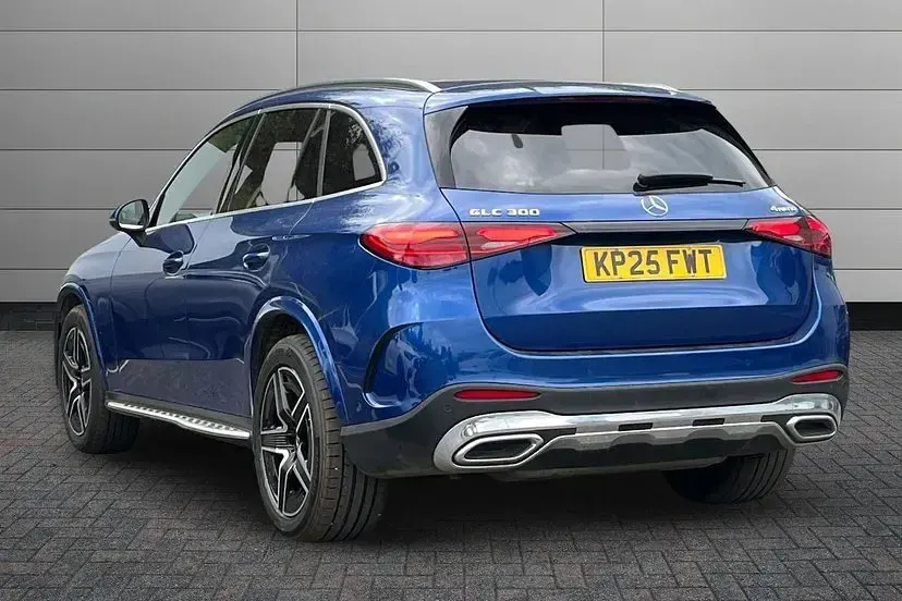 Used Mercedes GLC300 AMG line 277 HP (203 kW) 2025 Blue SUV