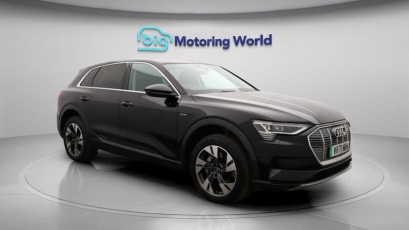 Used 2021 Audi e-tron Sport SUV | £19,800 (Fair price) - Image 1/4