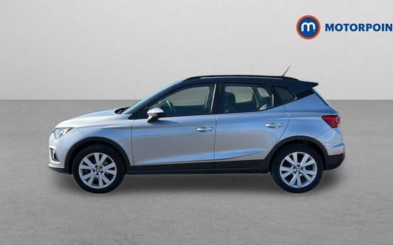 Used Seat Arona SE Technology 95 HP (69 kW) 2021 Silver SUV