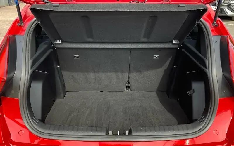 Used Hyundai Bayon Blackline 90 HP (66 kW) 2025 Red SUV