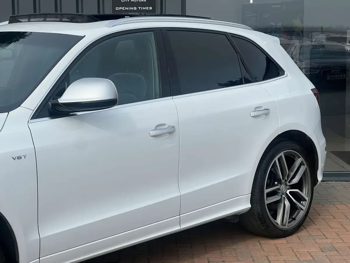 Used Audi SQ5 Comfort 326 HP (239 kW) 2016 White SUV