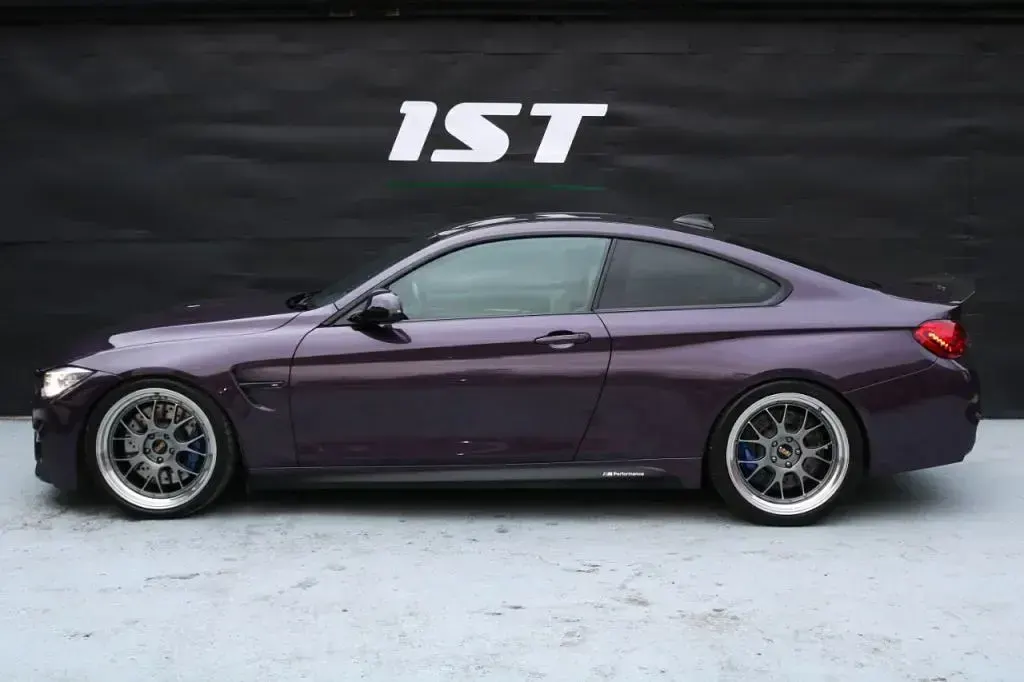 Used BMW M4 Competition Edition 2017 Mauve/purple Coupe