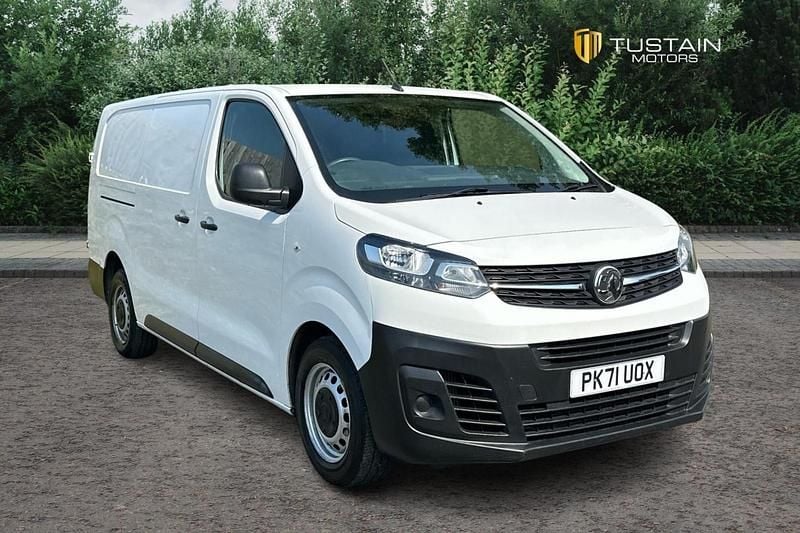 Jade white Used 2021 Vauxhall Vivaro Edition Van | £9,166 (Super price) - Image 1/4