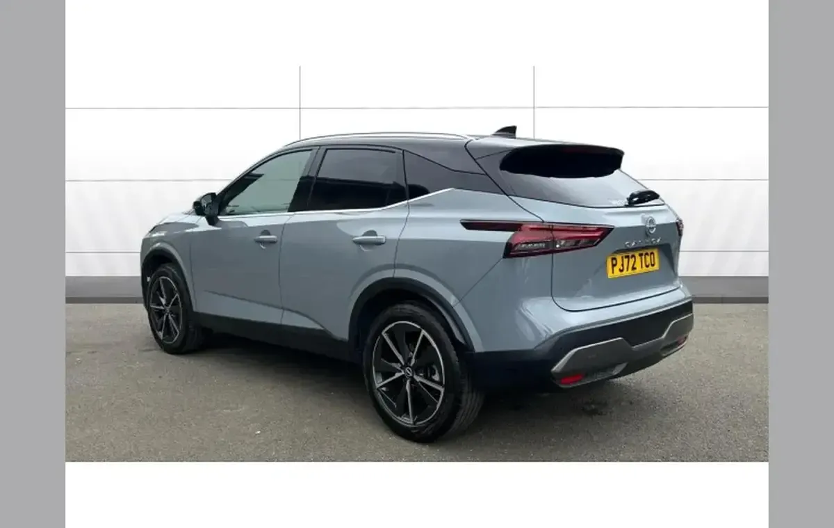 Used Nissan Qashqai Tekna 158 HP (116 kW) 2022 Grey SUV