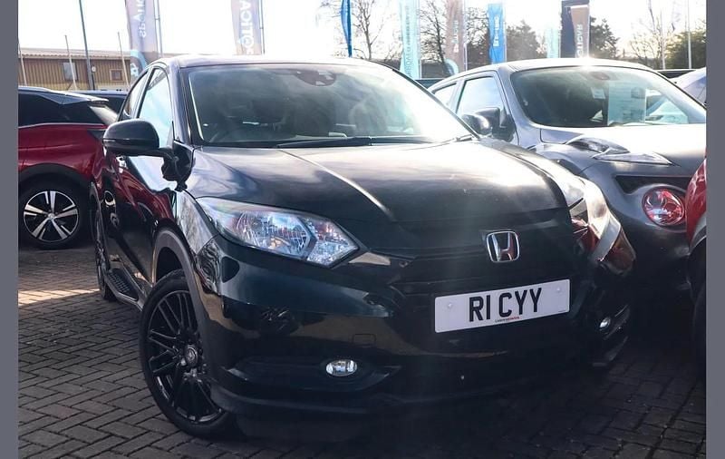 Used Honda HR-V SE 128 HP (94 kW) 2017 Black SUV