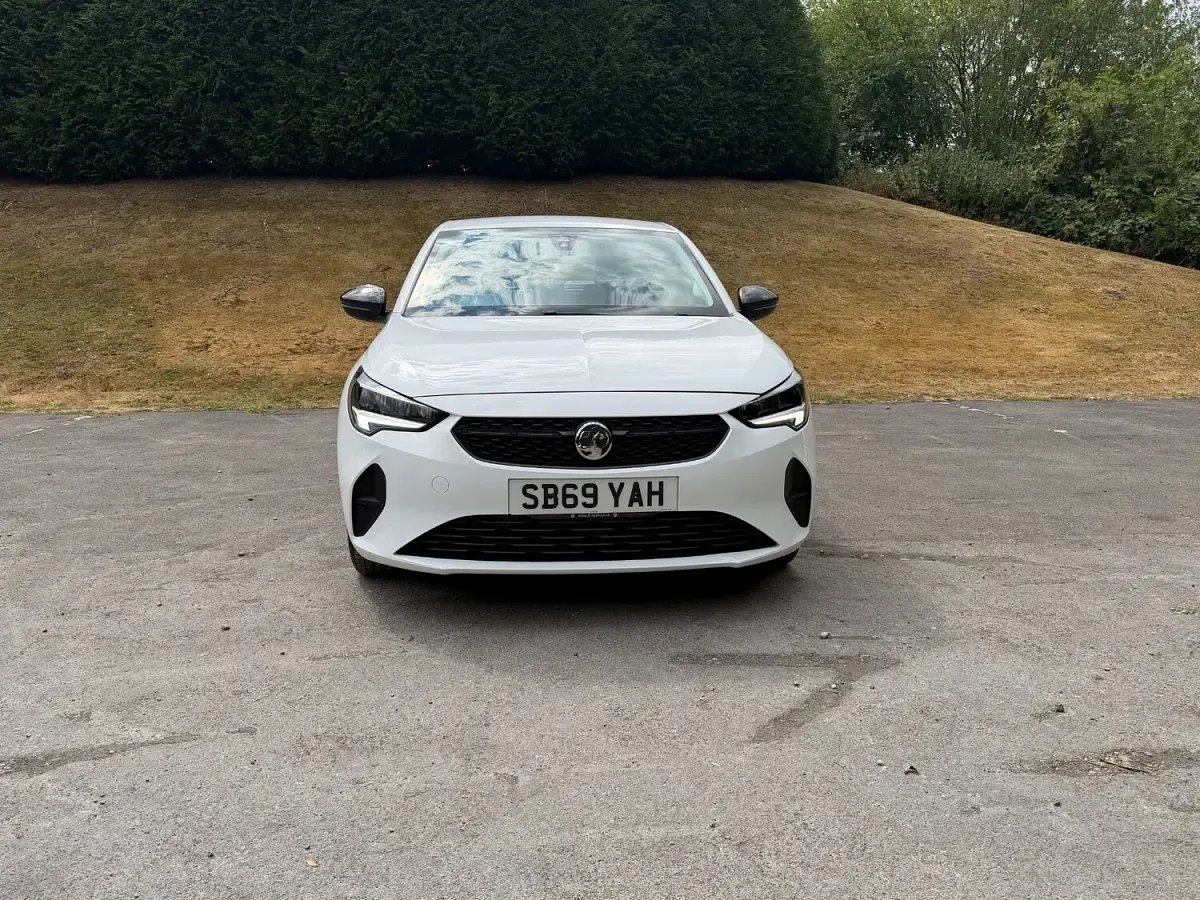 Used Vauxhall Corsa 2020 White Hatchback