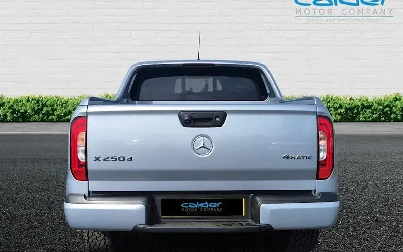 Used Mercedes X250 Progressive 190 HP (139 kW) 2019 Silver Pickup