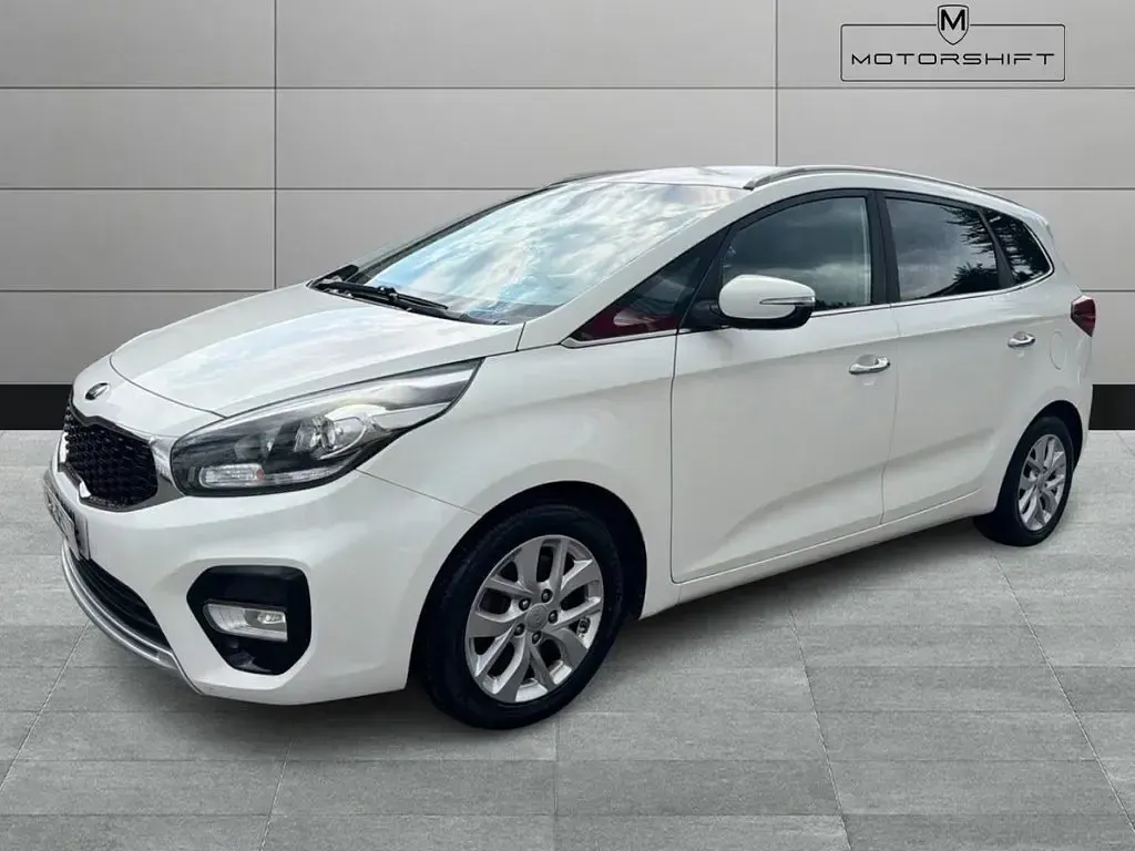 Used Kia Carens 139 HP (102 kW) 2018 White MPV