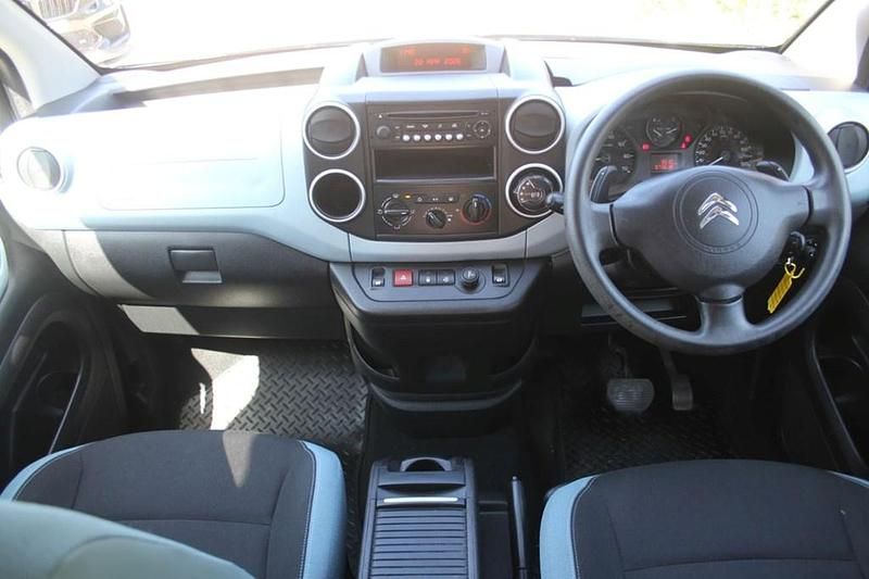 Gebraucht Citroën Berlingo VTR Sport 92 PS (67 kW) 2014 Blau Van / Kleinbus