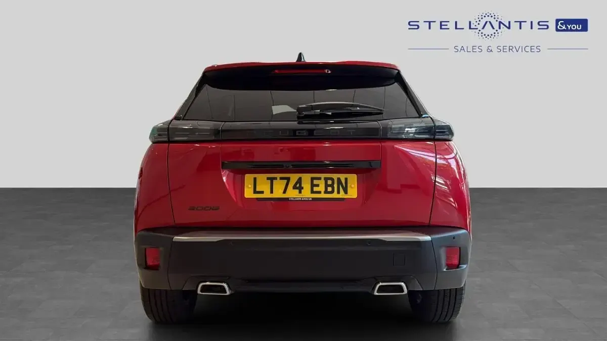 Used Peugeot 2008 Allure 129 HP (94 kW) 2024 Red SUV