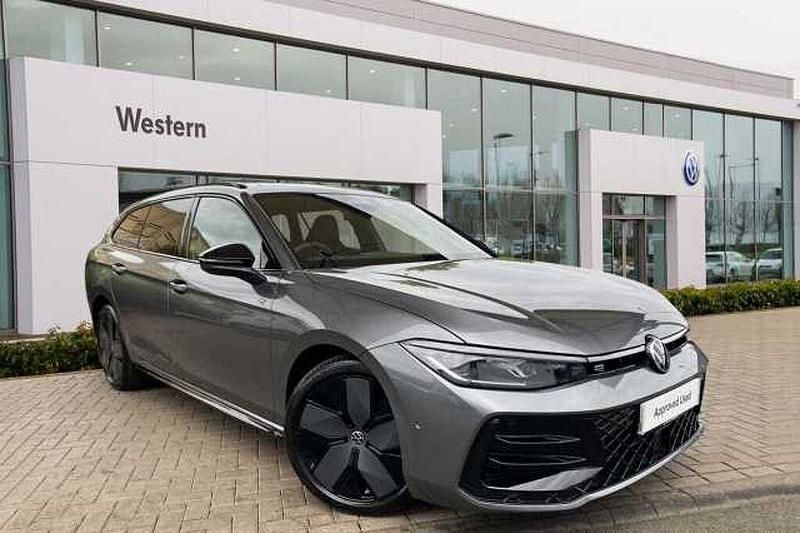 Used 2025 VW Passat Estate | £42,990 - Image 1/4