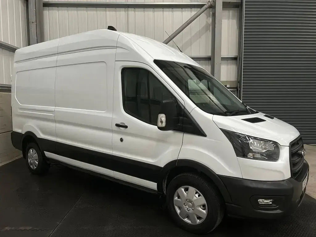 Used Ford Transit 130 HP (95 kW) 2022 White Van