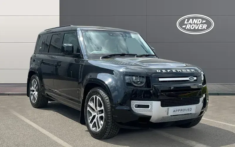 Used Land Rover Defender 249 HP (183 kW) 2022 SUV
