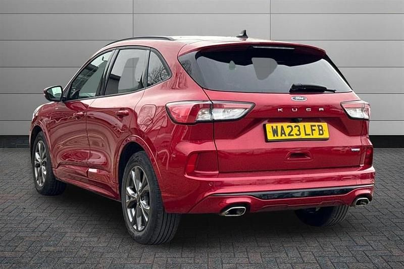 Used Ford Kuga ST-Line 190 HP (139 kW) 2023 Red SUV