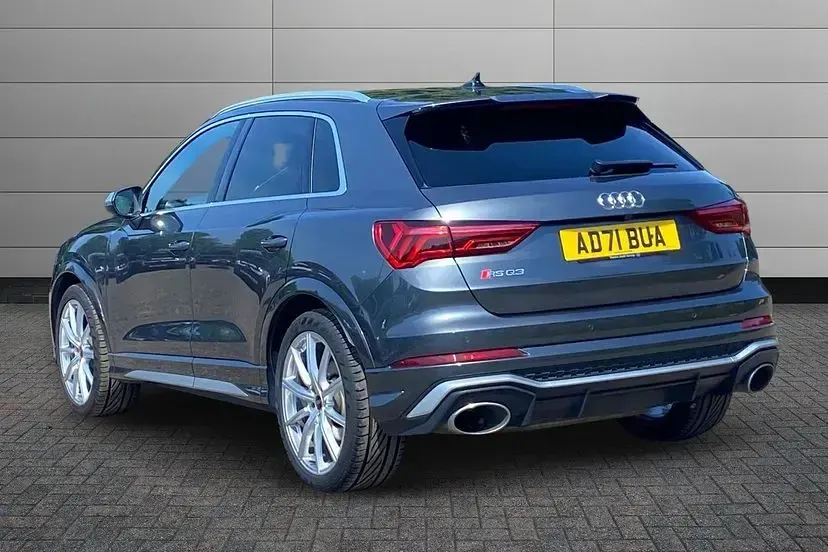 Used Audi RS Q3 Advanced 400 HP (294 kW) 2021 Grey SUV