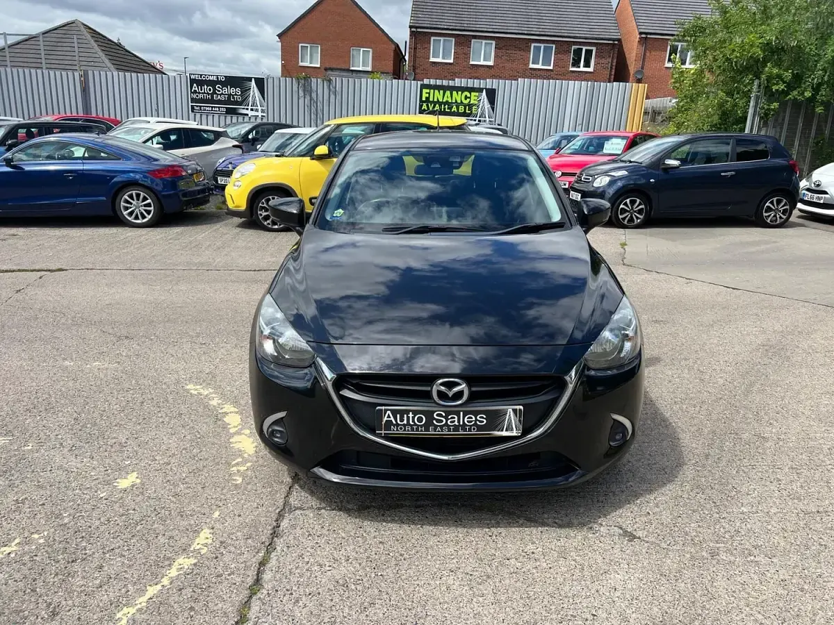 Used Mazda 2 Edition 90 HP (66 kW) 2017 Black Hatchback